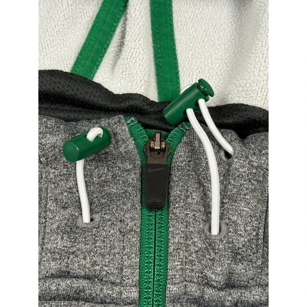 Nike this hoodie